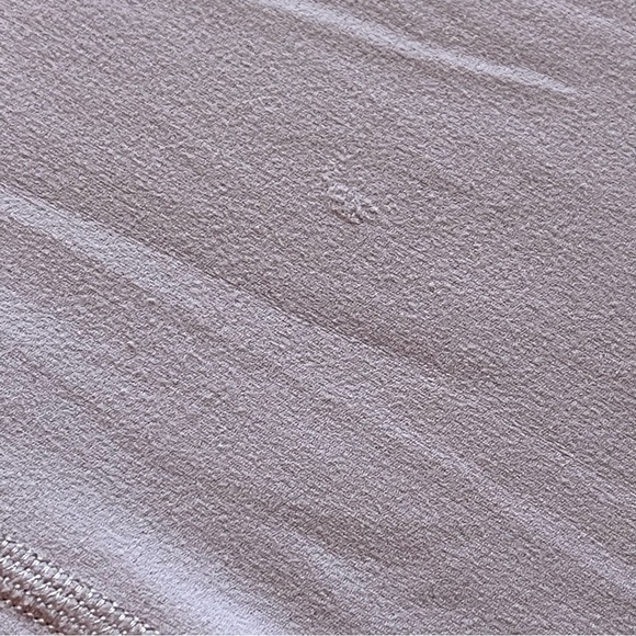 Lululemon Align Leggings - Picture 6 of 7